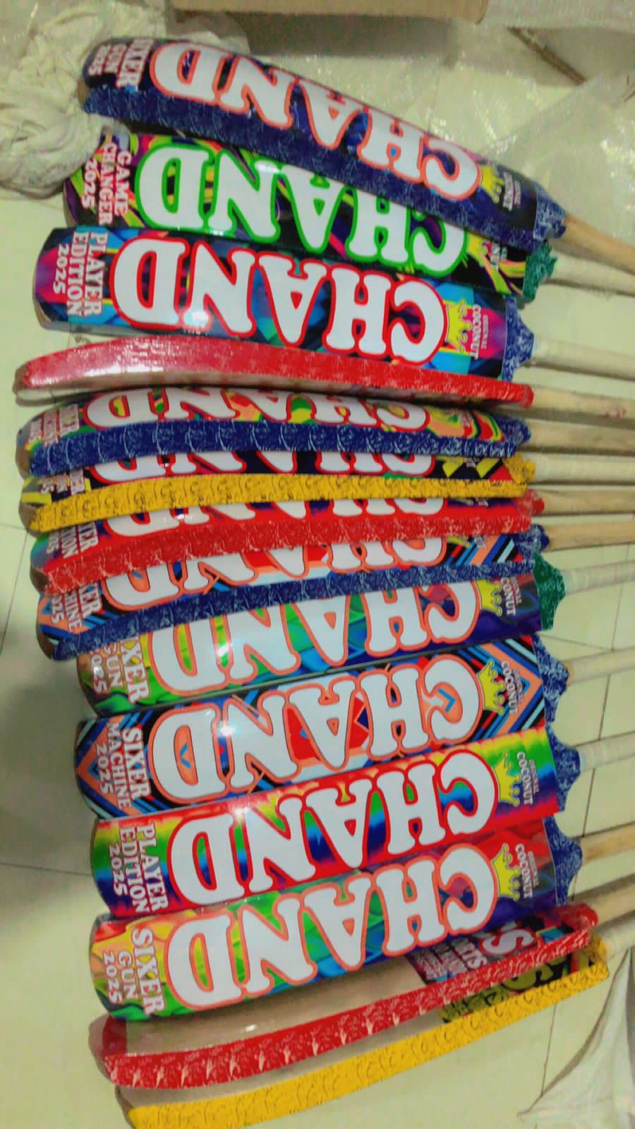 Premium Sri Lankan Coconut Wood Tape Ball Bat – Player Edition