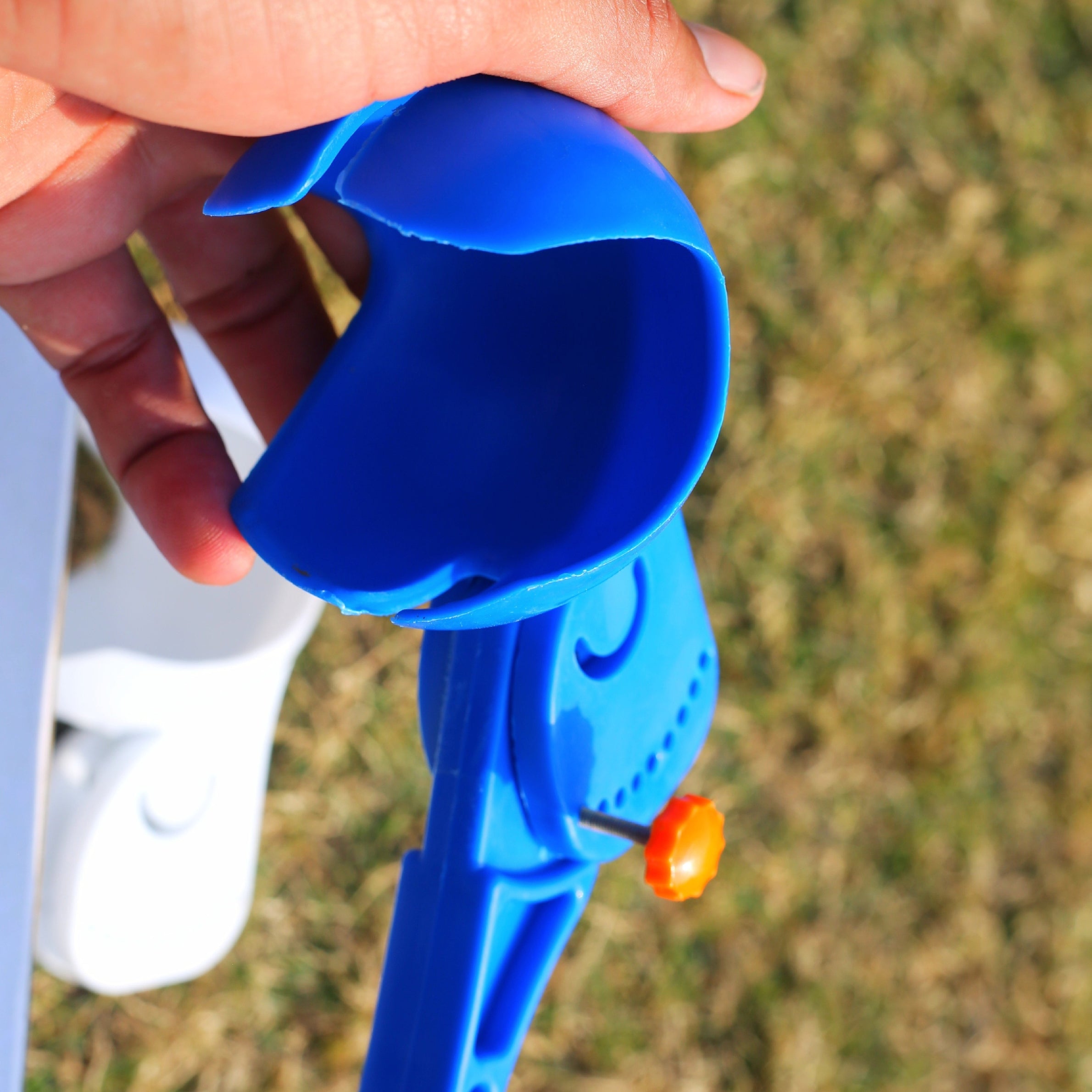 RoboArm Ball Thrower – Fast Speed, Adjustable Accuracy